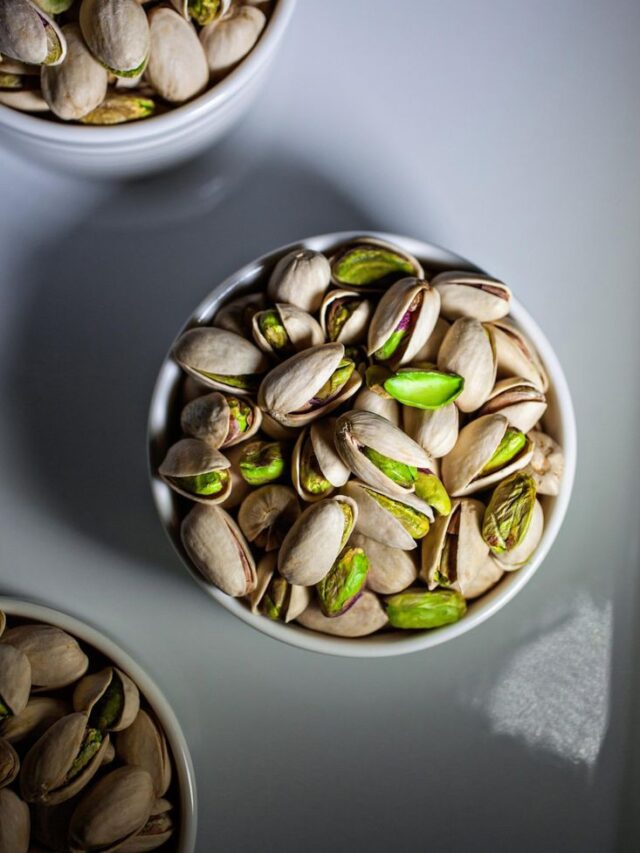 pista aur dudh khane ke fayeda